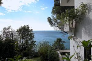 Ginestre - 3355 - Trieste Hotel Exterior photo